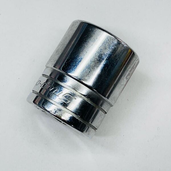 【15/16inch】中古品 送料無料 Snap-on スナップオン 1/2sq(12.7mm) シャローソケット TW301