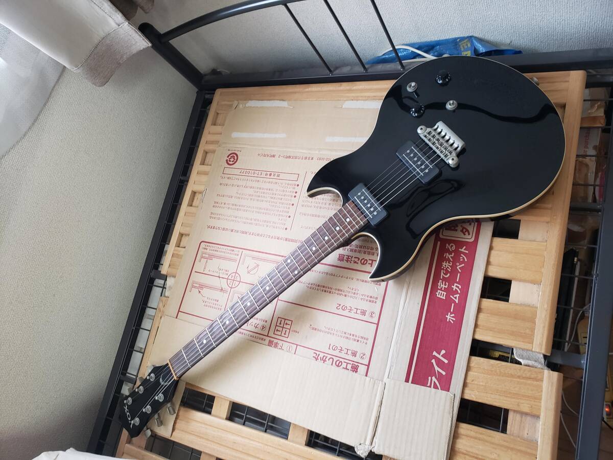美品】VOX エレキギター SDC-33 スルーネック 生産終了品 - メルカリ