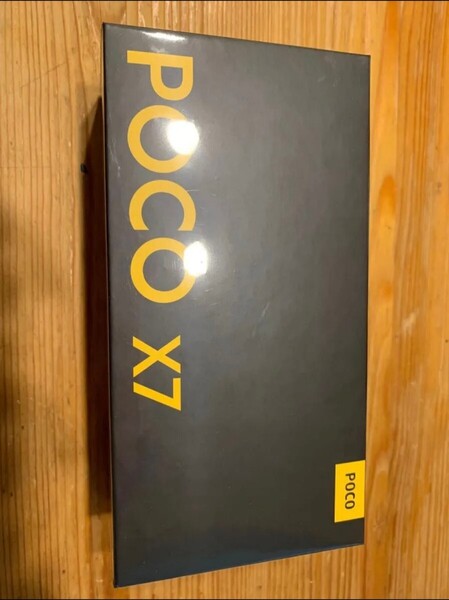 POCO X7 8GB256GB ブラックイエロー新品未開封変換プラグフィルム付