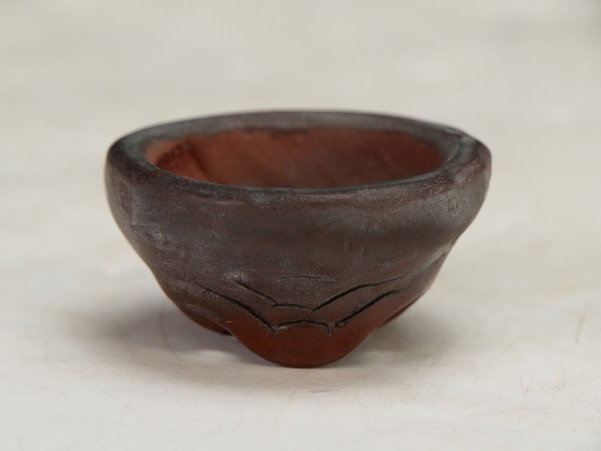 盆栽鉢 平田美芸 落款 美芸 盆栽 小品鉢 釘彫 泥鉢