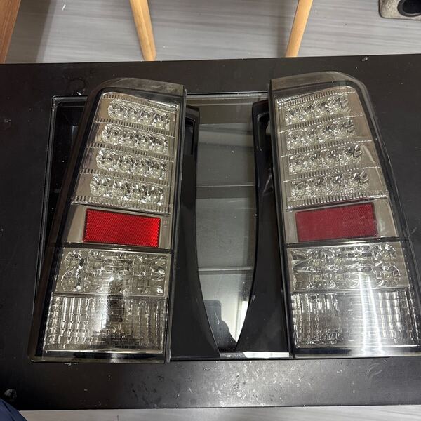 トヨタ NCP31 bB SONAR テールライト テールランプ LED SK1610 SK1611左右セット
