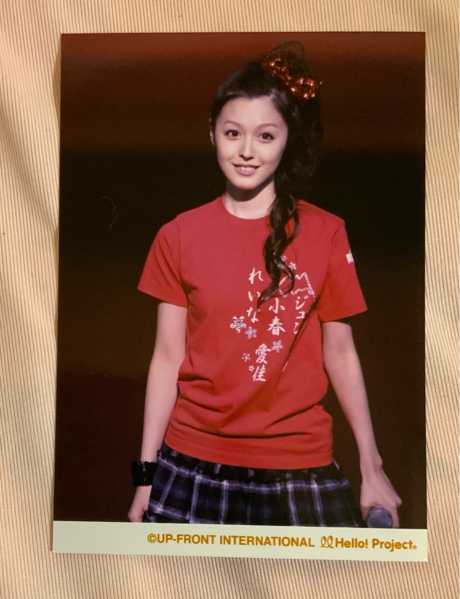 久住小春（写真中央）は全国ツアー「モーニング娘。コンサート
