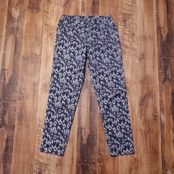 美品 ジーユー GU レオパード柄ストレッチスキニーパンツ レディース 総ゴム 伸縮性 ジェギンス Mサイズ ブラック系 FR332