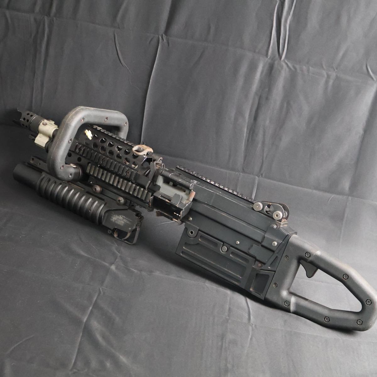 ガスガン　ジャンク品　M4-Z1  ゾンビキラー製 楽天市場】S&T M4A1ゾンビキラー バッテリー＆チャージャーフル