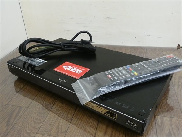 SHARP 1TB ブルーレイレコーダー BD-T1100 2012年製 ③ Yahoo!オークション -「bd-t1100」の落札相場・落札価格