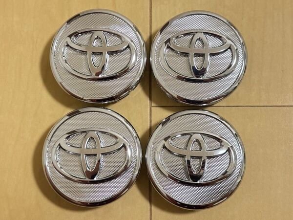 トヨタ TOYOTA純正 30プリウス 17インチ Sツーリング ヴィッツ Bb センターキャップ 4個 中古 2886 ①