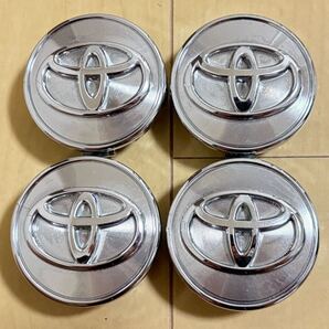 トヨタ TOYOTA純正 マークX プリウスα アイシス センターキャップ 4個 中古 送料税込¥750