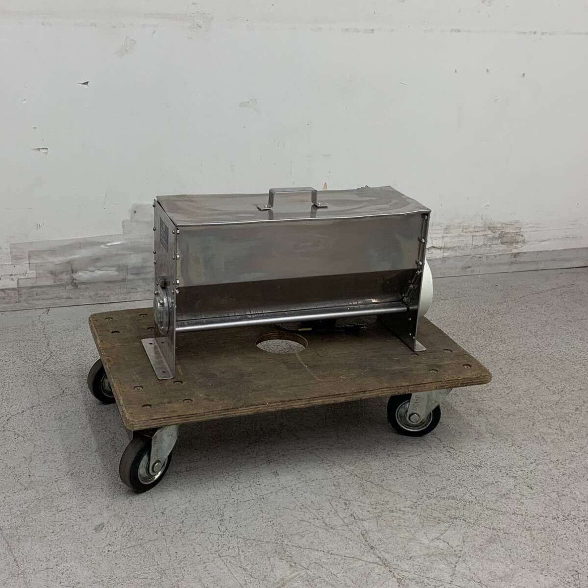 【中古品】 豊製作所 澱粉散粉機（粉振り機） 000000005683_LZPdSzU.jpg