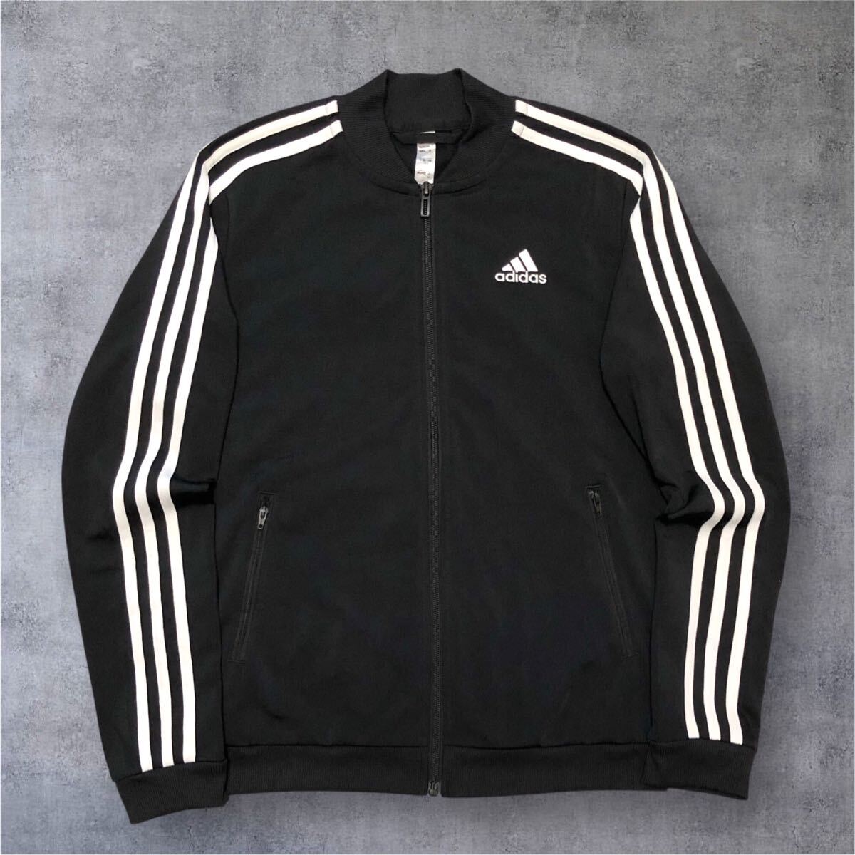 新品未使用 adidas アディダスオリジナルス トラックジャケット