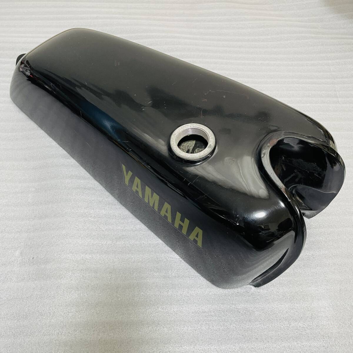 ヤマハ sr400 sr500 純正燃料タンク フューエルタンク 1JR 2h6