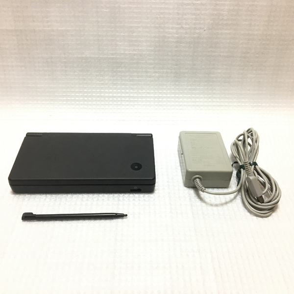 ■ 任天堂 ニンテンドーDSi 本体 + ACアダプター セット ブラック 美品 使用感少 液晶無傷 充電器