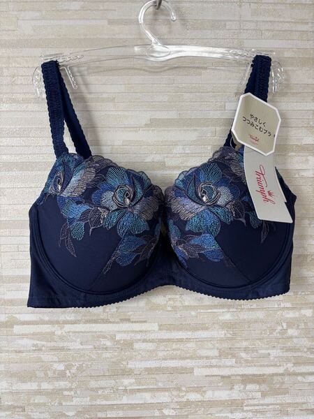 D80」トリンプ ストーリー578 深めの4/5カップ ブラジャー