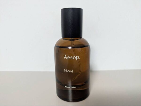 Aesop ヒュイル オードパルファム 50ml 残量ほぼ満タン 正規品 香水 Aesop Hwyl Eau de Parfum 50ml Almost Full Authentic Perfume