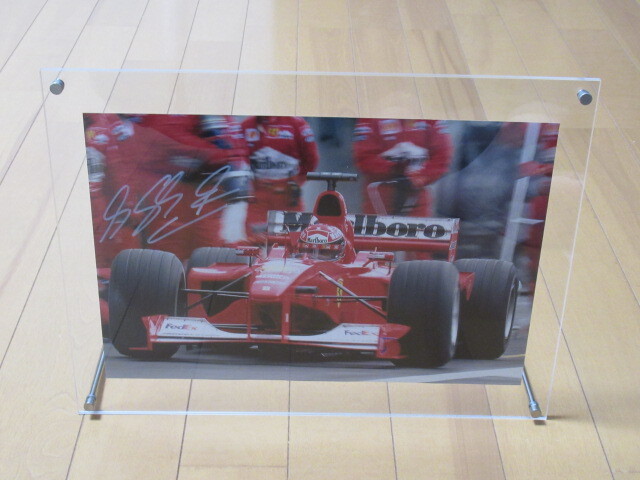 ミハエルシューマッハ フェラーリ 大型 直筆サイン シリアルナンバー入り 絵画 Yahoo!オークション -「ミハエルシューマッハサイン」の落札相場