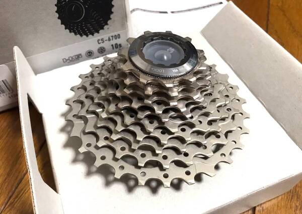 新品 ★ シマノ アルテグラ SHIMANO ULTEGRA CS-6700 スプロケット 10S 11-28T