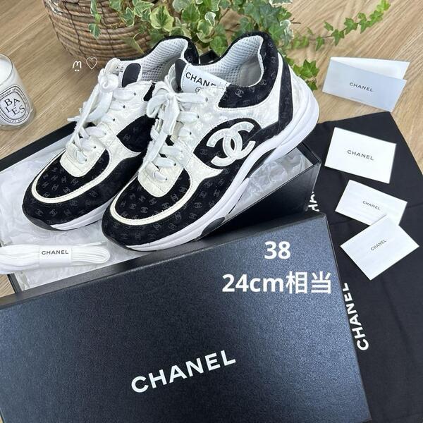 送料無料 CHANEL シャネル ココマークスニーカー 38 24cm ブラック&ホワイト
