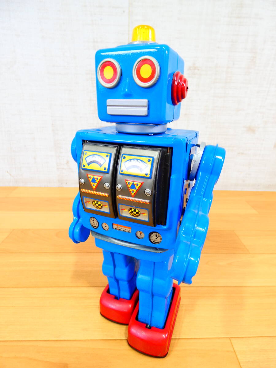 ブリキロボット R-1 青色 レトロおもちゃ MADE IN CHINA 動作品 ブリキロボット R-1 青色 レトロおもちゃ MADE IN CHINA 動作品