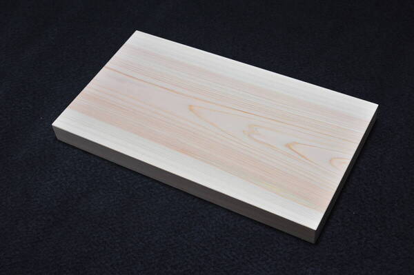 本格 桧 一枚板 まな板 包丁あたりが良い!好評◎398x224x34mm1点限り◎ 節有り特価品【送料無料】183