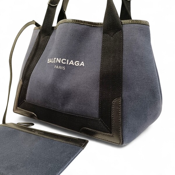 正規品 バレンシアガ ハンドバッグ カバス ポーチ付き ネイビー キャンバス BALENCIAGA トートバッグ 男女兼用 紺 マザーズバッグ 黒