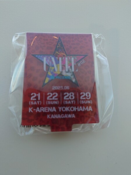 B'z UNITE ガチャ アクリルスタンド LIVE