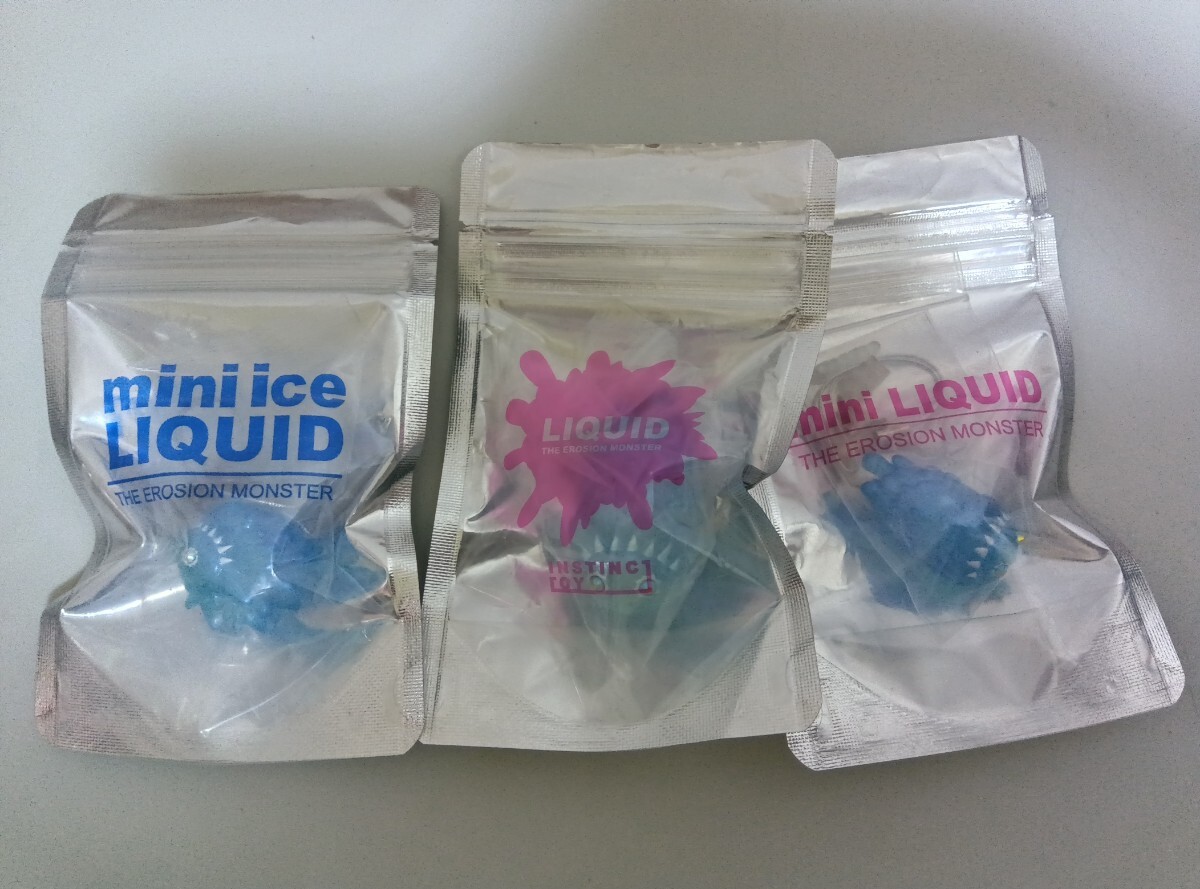セール 新品 ラスト1個 インスティンクトイ リキッド liquid チャーム セール 新品 ラスト1個 インスティンクトイ リキッド liquid