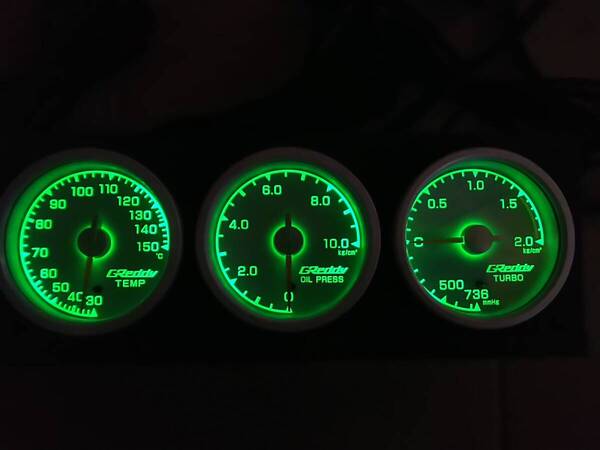 旧車に 当時物 トラスト 電子式 60Φ ブースト 油圧 温度計 3連 メーター 水温 or 油温 イルミ LED グリーン (検 Defi HKS BLITZ 大森