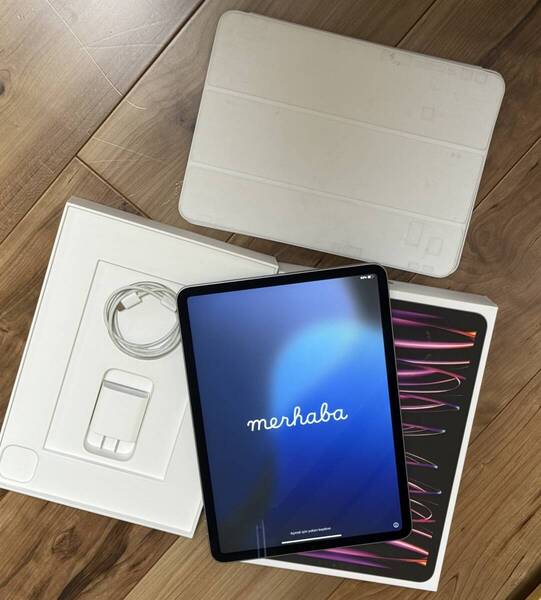 【中古】Apple iPad Pro 11インチ 第4世代 128GB スペースグレイ MNXD3J/A Wi-Fiモデル + Apple純正ケース