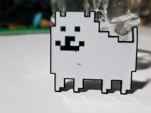 B級品のため激安投げ売り│アンダーテール・うざいイヌ│ゲーマーピンバッジ│ゲームピンズ│アメリカン海外雑貨│インポート品│