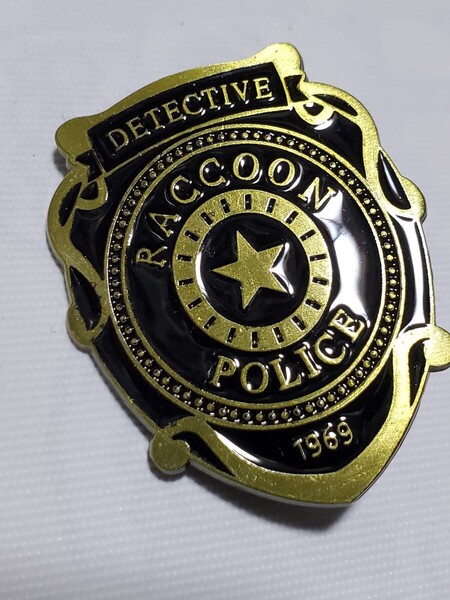 バイオハザード│ラクーン警察│POLICEピンバッジ│ゲームバッジ│コスプレピンズ│アメリカン海外雑貨│インポート品