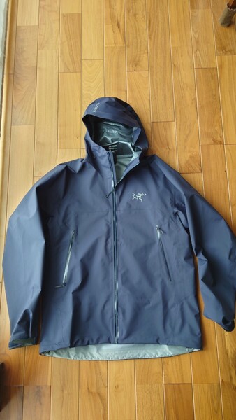 【国内正規品】アークテリクス ARC'TERYX Beta Jacket Mens ベータ ジャケット LサイズBlackSapphire ブラックサファイア