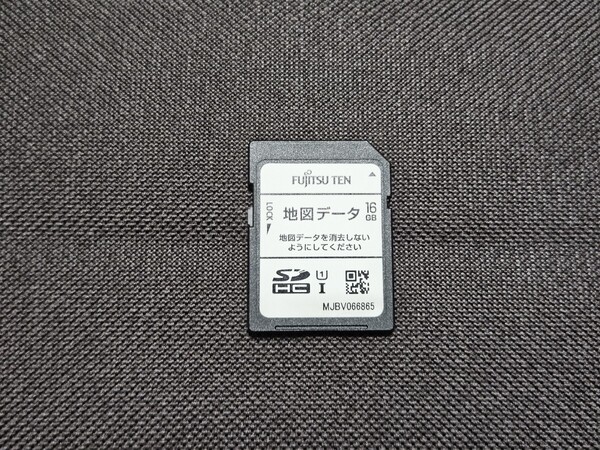 送料無料! イクリプス ECLIPSE 2014年 秋版 AVN-Z04iW 地図データ SDカード 動作OK ナビ 地図SDカード ZX04i Z04i SZX04i SZ04i SZ04iW