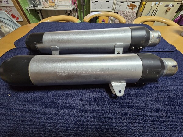 ■割と綺羅目/即決送料■ハーレーダビッドソン2017V-ROD1250VRSCDXナイトロッドスペシャル純正マフラー/北米スリップオン サイレンサー