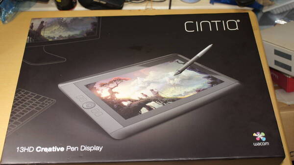 【液タブ・】Wacom ワコム Cintiq 13 HD DTK-1300