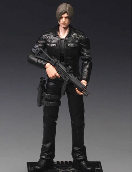 1/18 フィギュア バイオハザード レオン・S・ケネディ フルセットモデル 14cm