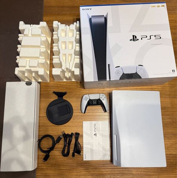 SONY PlayStation5 プレイステーション5 ディスクドライブ搭載モデル 中古品 動作品 送料無料 即発送可 CFI-1200A01