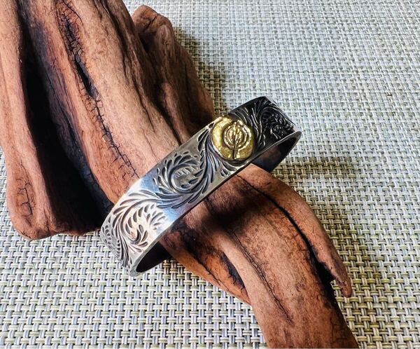 NATIVE SPIRIT ネイティブスピリット シルバー×18k Cangleska Wakanネーム バングル