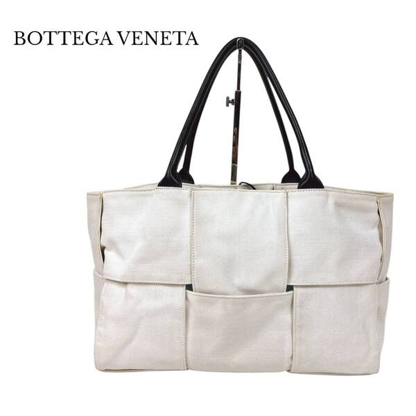 BOTTEGA VENETA ボッテガヴェネタ トートバッグ アルコトート マキシイントレチャート アイボリー キャンバス