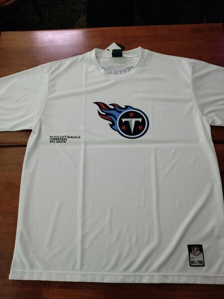 NFL Tシャツ 半額 参考価格6600円 テネシー・タイタンズ サイズ2XL 新品 公式 送料込み