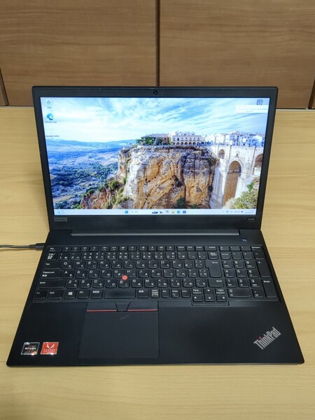 ThinkPad E595 Ryzen 5・8GBメモリ・256GB SSD Corei Office2021 Corei7 Core i3 Ryzen7 Ryzen3 Ryzen5 Ryzen ノートパソコン Lenovoレノボ