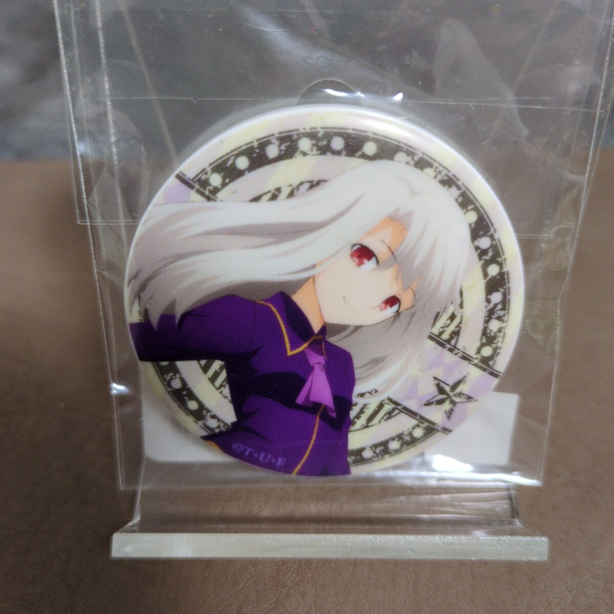 Fate レアルタ AJ 2014 モザイクアート缶バッジ イリヤスフィール Fate レアルタ AJ 2014 モザイクアート缶バッジ イリヤス