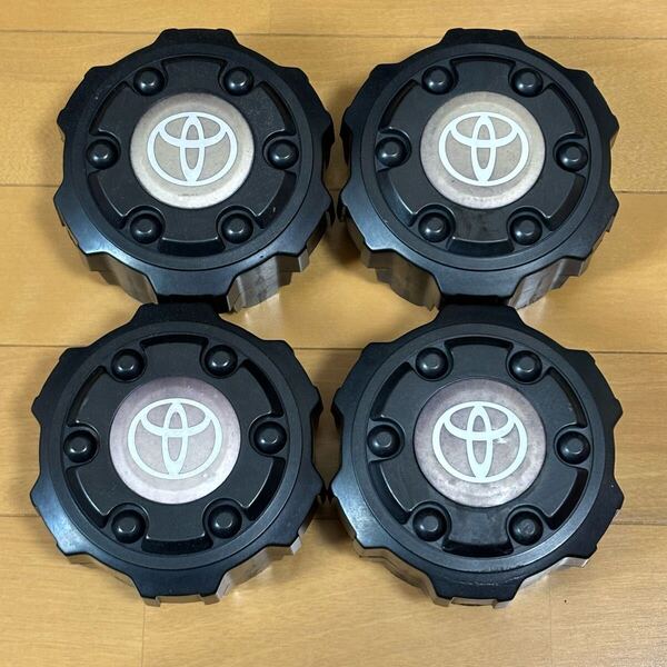 希少 トヨタ 純正センターキャップ ランドクルーザー 70 プラド等