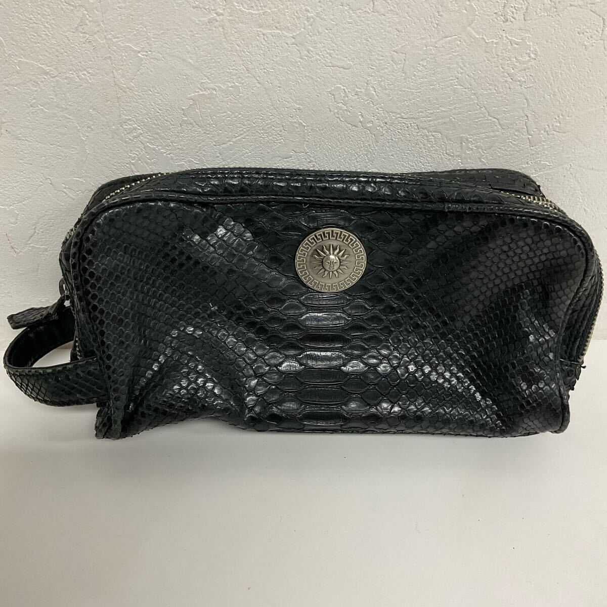 VERSACE パイソン柄レザー クラッチバッグ 小型モデル Yahoo!オークション -「クラッチバッグ レザー」(ヴェルサーチ