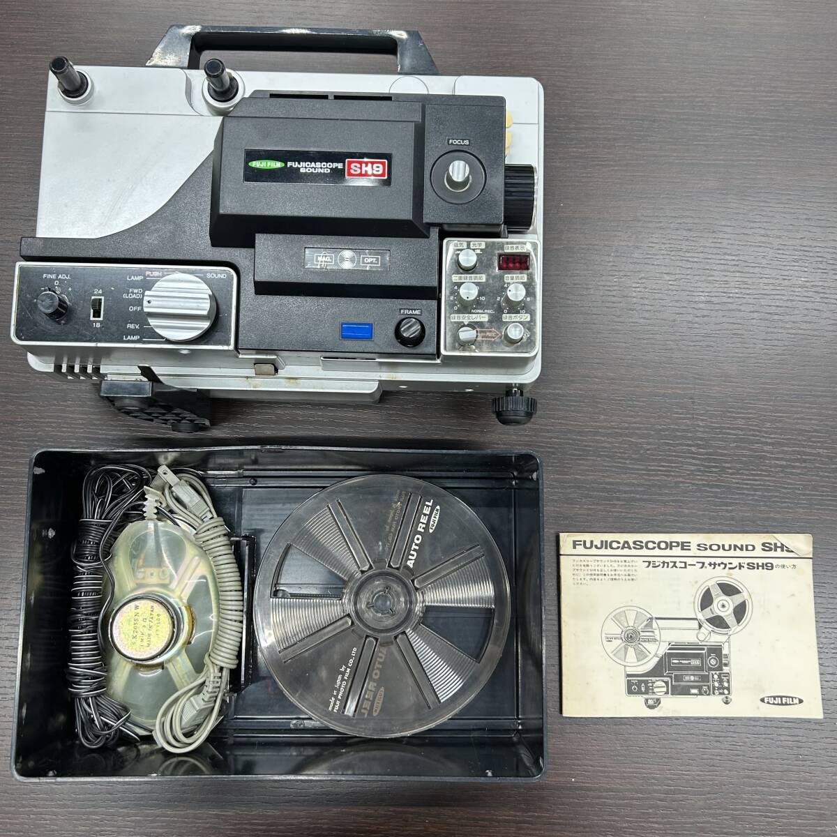 8ミリサウンド映写機◆フジカスコープ SH9 動作品 Yahoo!オークション -「8mm 映写機 sh9」の落札相場・落札価格