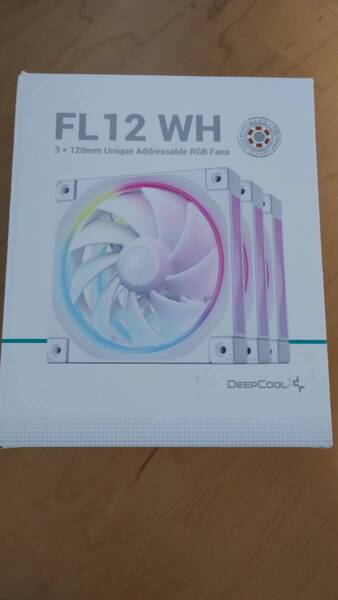 ☆送料無料☆【中古 美品】DEEPCOOL FL12 WH-3 120mm RGBファン3個セット