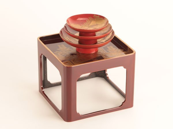 流】木製漆器 蒔絵 三ツ盃 盃台 箱付 HB852(杯)｜売買された