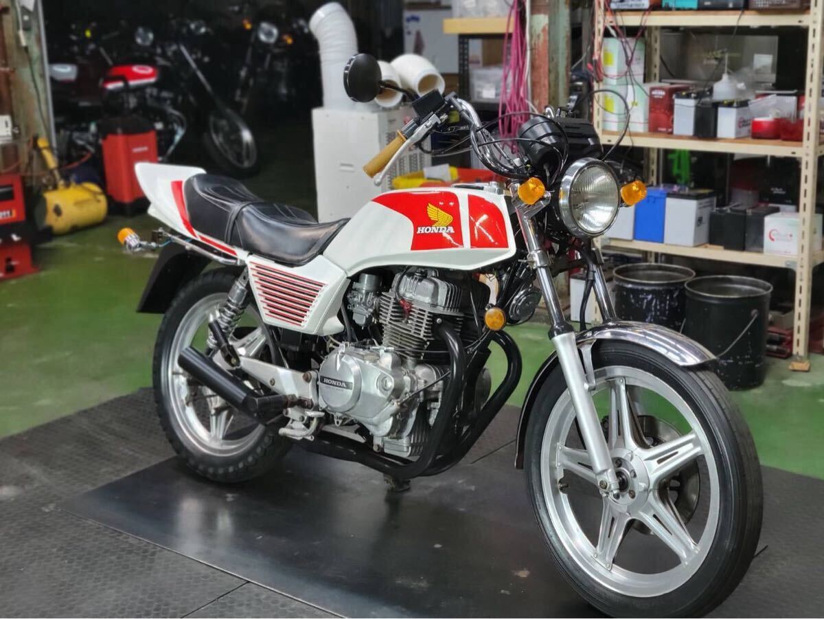 オートバイのあれこれ】足まわりが先進的＆豪華！スーパーホーク
