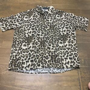 美品レオパード柄ボタンシャツM