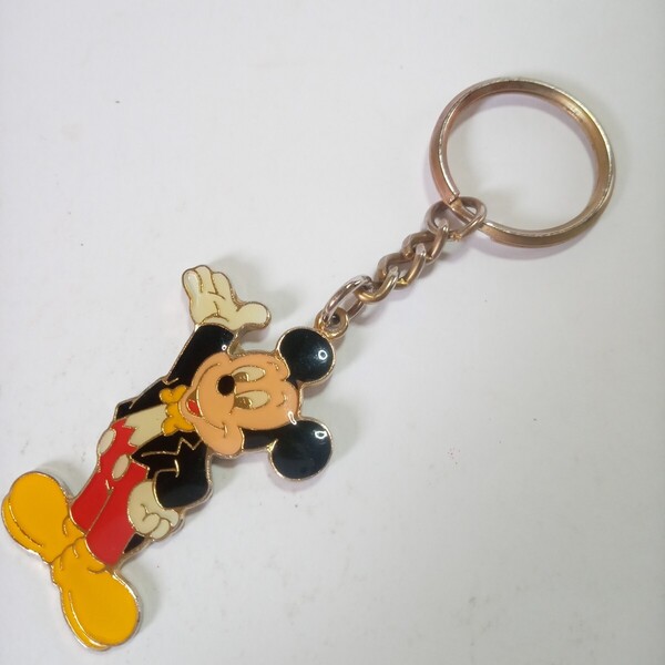 アンティーク ディズニーランド ミッキーマウス メタルキーホルダー
