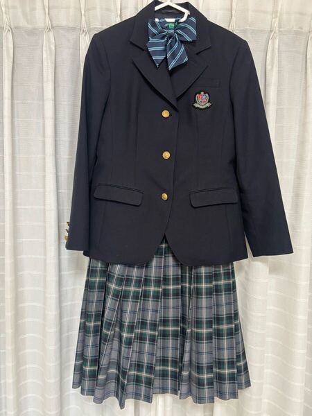 城南高校 制服 女子 リボン チェックスカート ブレザー リュック サブバッグ ベネトン 女子校