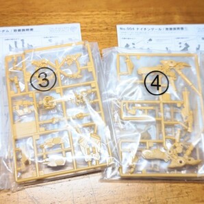 【新品】ガンダムアーティファクト第1弾 003 Hi-νガンダム & 004 ナイチンゲール ノーマルカラー検 機動戦士ガンダム 逆襲のシャア